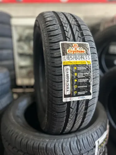 Pneu Crystone 185/60 R15 r$199,99