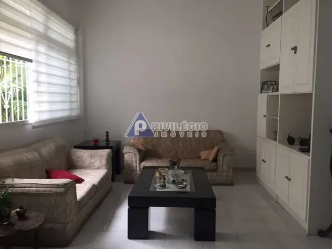 Casa de vila, 3 quartos, linda vista!!