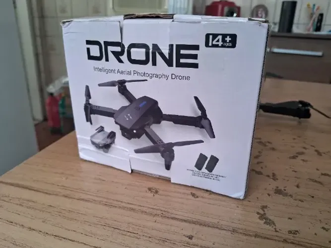 Drone E99 usado em PERFEITO estado