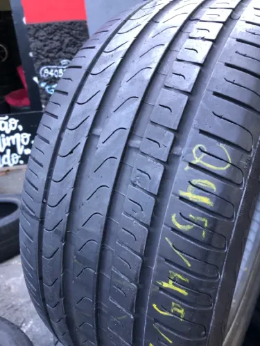 Pneus 245/45/17 Pirelli por 500$ seminovo peça única