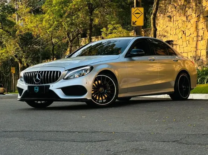 Mercedes-Benz C-300 Sport 3.0 V6 231cv Aut. 2017