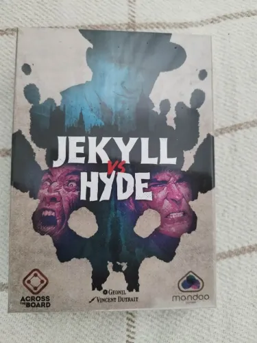 Jekyll vs Hyde - Board game