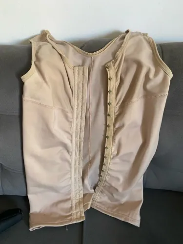 Colete pós operatório M