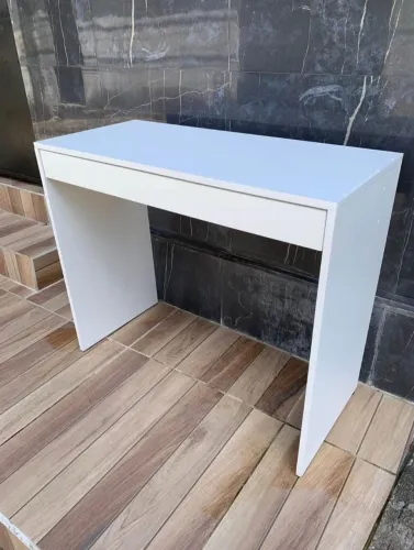 Mesa Gavetão Simples