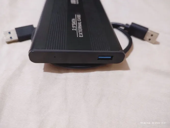R$ 170,00 ACEITO PROPOSTA HD externo 2.5 SATA Saída USB 3.0 
