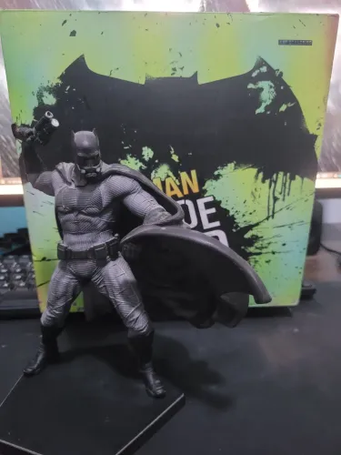 Batman Iron Studios 1/10 Suicide Squad