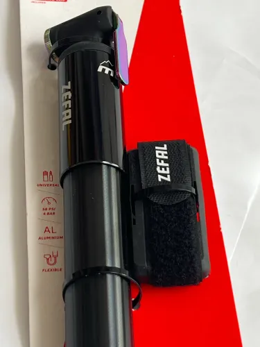 Bomba Zefal MT Mini Alumínio 58psi / bico universal/ cabo telescópio