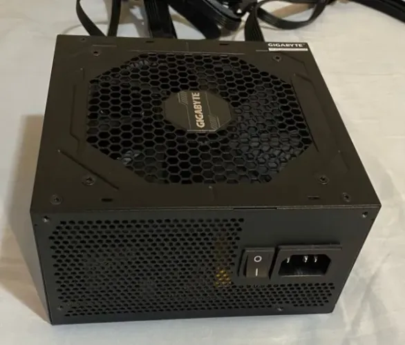 Fonte Gigabyte P850GM Gold, Full Modular, 850W