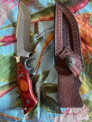 Faca de caça / Buck knife (preço negociavel)