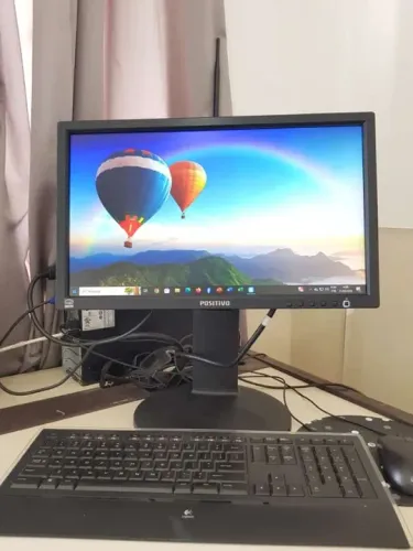 Monitor wide 18,5" 