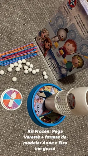 Kit Frozen: Pega Varetas + Formas em Gesso