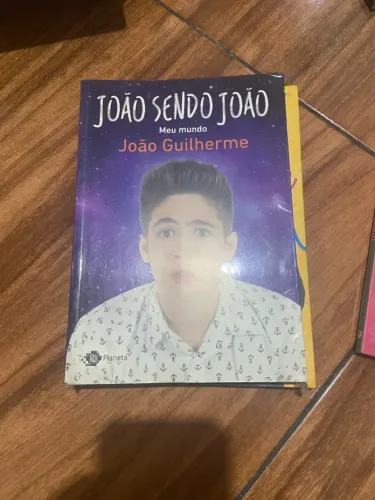 Livro joão guilherme, João Sendo João - Meu Mundo