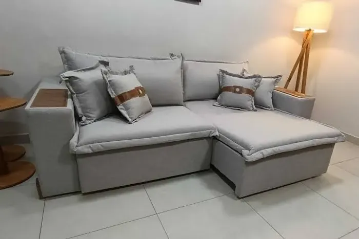 Sofá retrátil e reclinável CAPRI 250CM c/Pillow de 15CM - FRETE GRATIS 