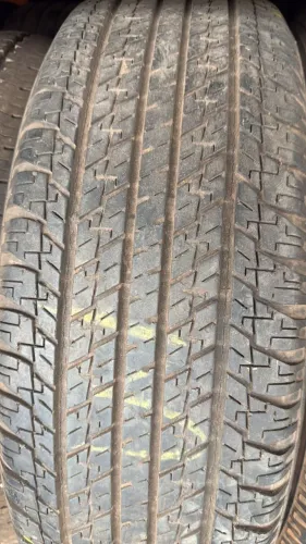 Pneu 245/60/20 Yokohama 90 % Vida util