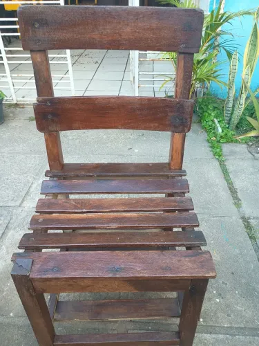 Cadeira antiga