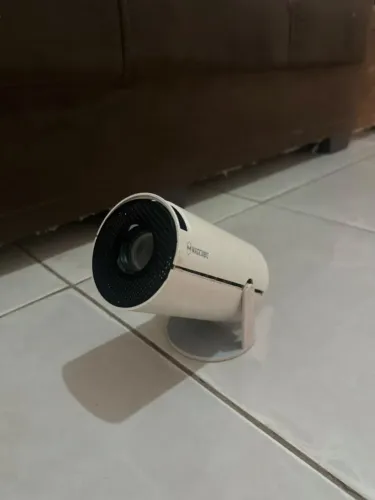 Projetor Magcubic HY300