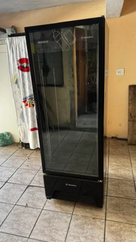 Refrigerador Expositor Vertical Metalfrio 403 Litros All Black Optima VB40AH 220V
