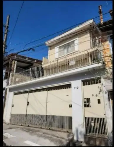 Casa à venda no Centro de Osasco, 5 dormitórios e 2 banheiros