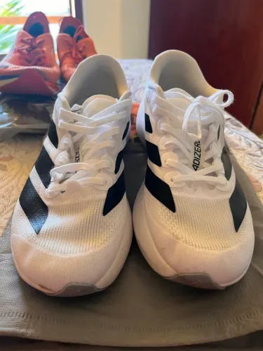 Tênis ADIDAS EVO SL 