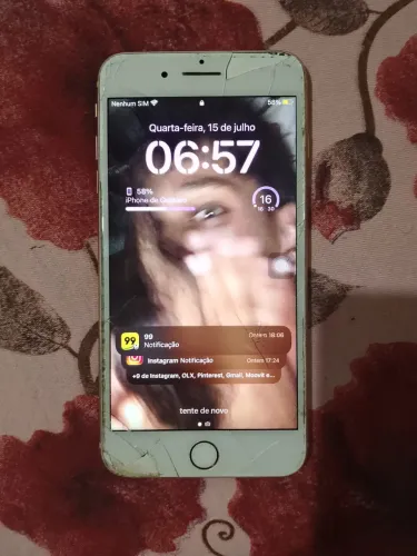 iPhone 8