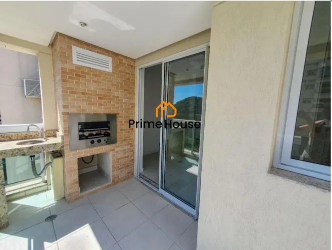 Apartamento com 2 dormitórios à venda, 68 m² por R$ 740.000,00 - Barra da Tijuca - Rio de