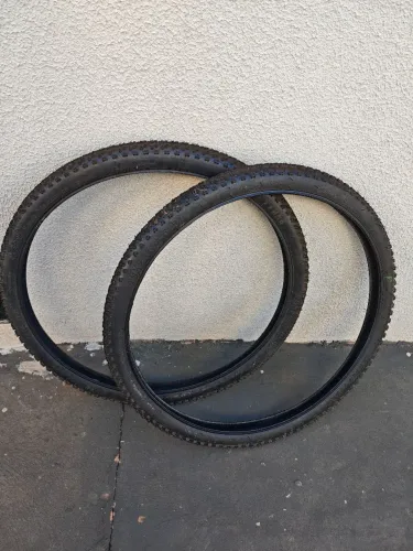 Vendo par de pneu bike aro 29