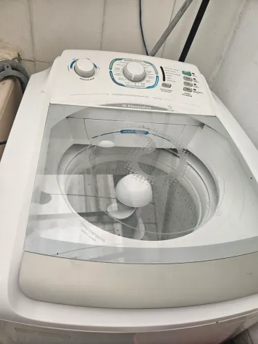 Vende-se Lavadora Eletrolux 10kg