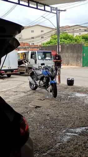 VENDO CB300 2010