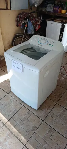 Maquina de lavar roupas Electrolux