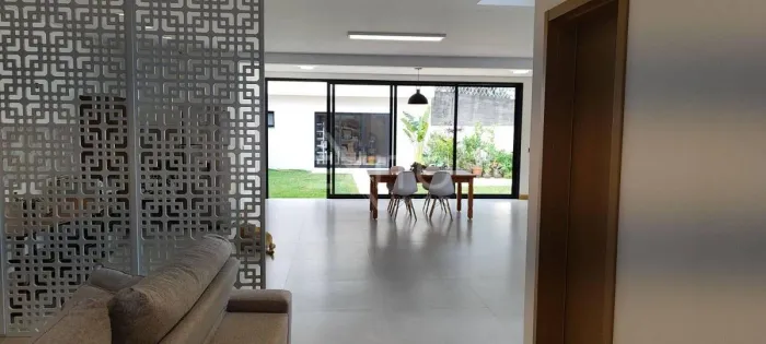 Sobrado Novo com 4 Dormitórios à Venda, Condomínios Residencial Phytus - Itupeva - Itupeva
