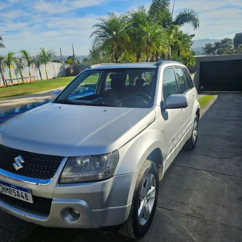 Suzuki Grand Vitara 2.0 16V 4x2/4x4 5P Aut. 2010