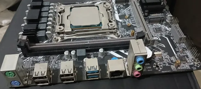 Kit X99 Xeon E5 2680 V3 + Placa Mãe