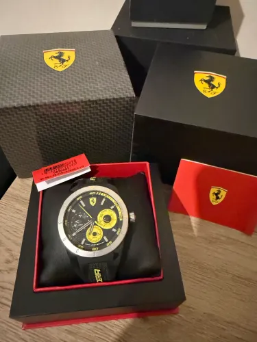 Relógio Ferrari Scuderia Original