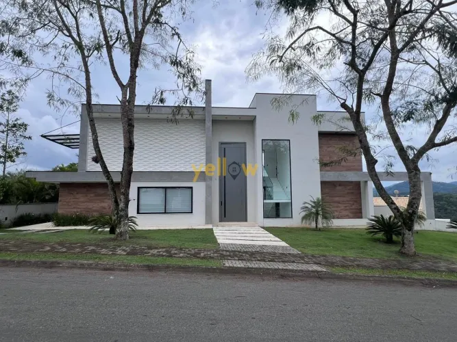 Casa em Condomínio Fechado em Condomínio Reserva Ibirapitanga - Santa Isabel, SP