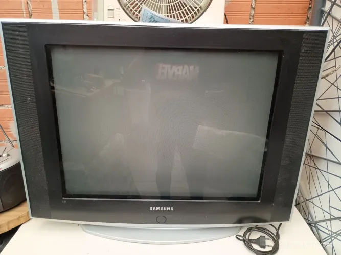 Vendo tv 29 polegadas de tubo 