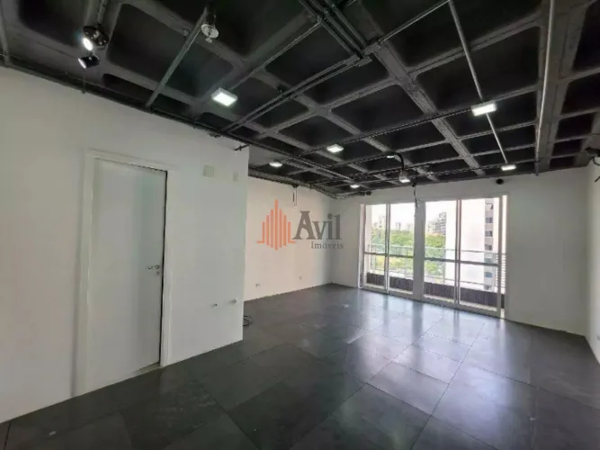 Sala Comercial 37m² para Locação no Jd. Anália Franco