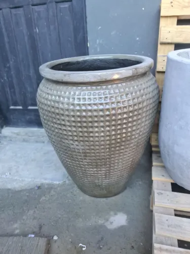 Vaso de cimento 70cm x 60cm