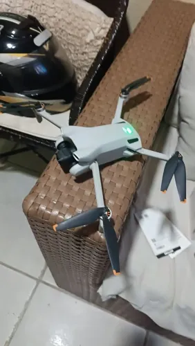 Drone DJI Mini 3 Combo Sem Tela.