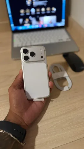 IPHONE 17 PRO 256 NOVO
