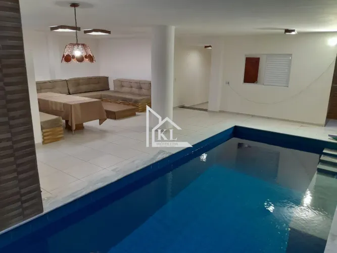 Belissima Casa Duplex com Piscina em Emaus 4/4 (suíte) - 220M2 - Perfeita Localização