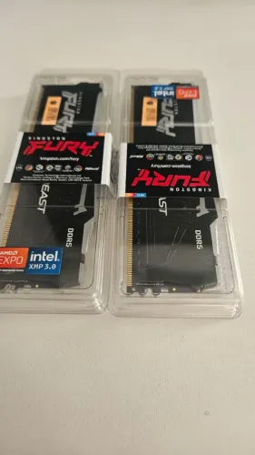 Memor ram Ddr5 64Gb Rgb Fury 2x32Gb 6000Mhz CL36 nova 12 meses de garantia (Estudo trocas)