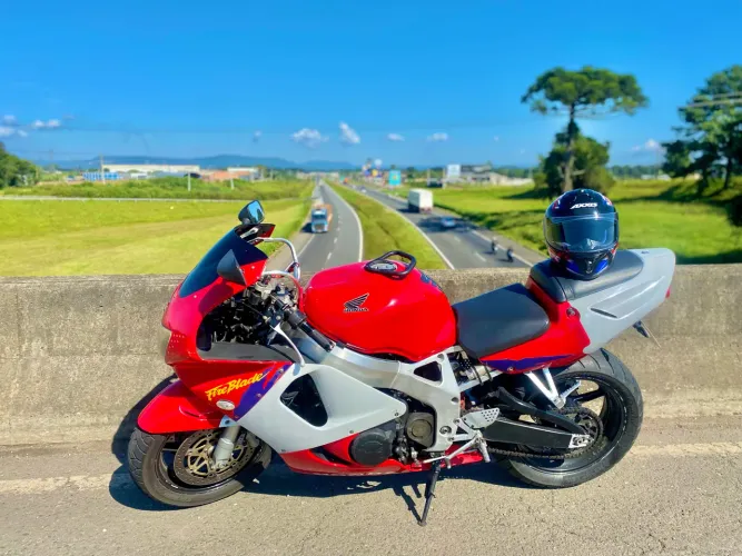 Cbr 900 rr fireblade 