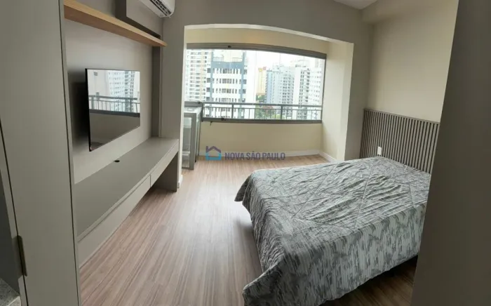 Studio mobiliado com ar-condicionado e portaria 24h para locação no Planalto Paulista