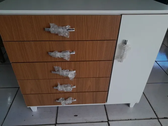 CÔMODA SAPATEIRA NOVA