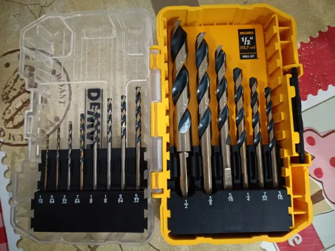 DEWALT DW1162 óxido preto 14pc<br>DEWALT DW1162 Conjunto de brocas de óxido preto de 14 peças