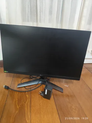 Monitor LG 24 UltraGear 180hz