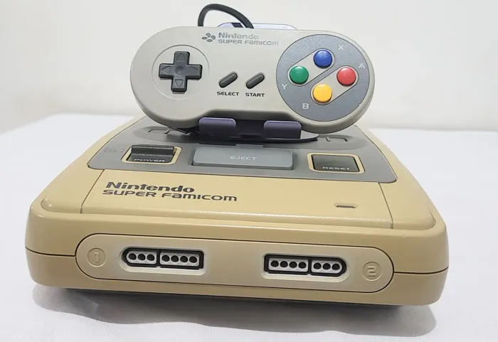 Super Famicom Doce de leite + 1 controle e 1 jogo ( Envio Olx )