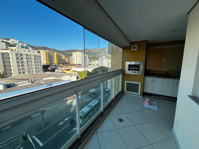 Vendo apartamento no Méier