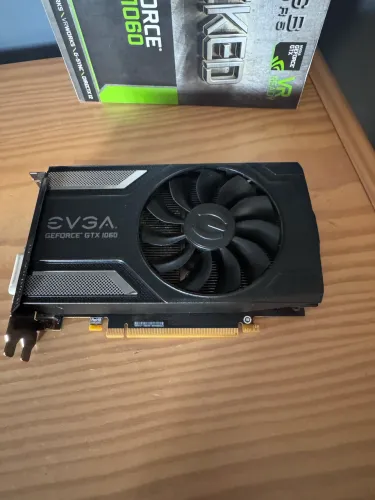 Placa de Video Nvidia GeForce EVGA GTX 1060