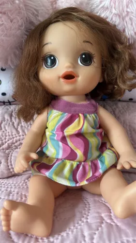 Baby Alive Pequena Artista
